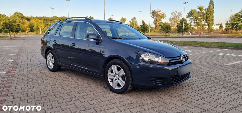 Volkswagen Golf - 3