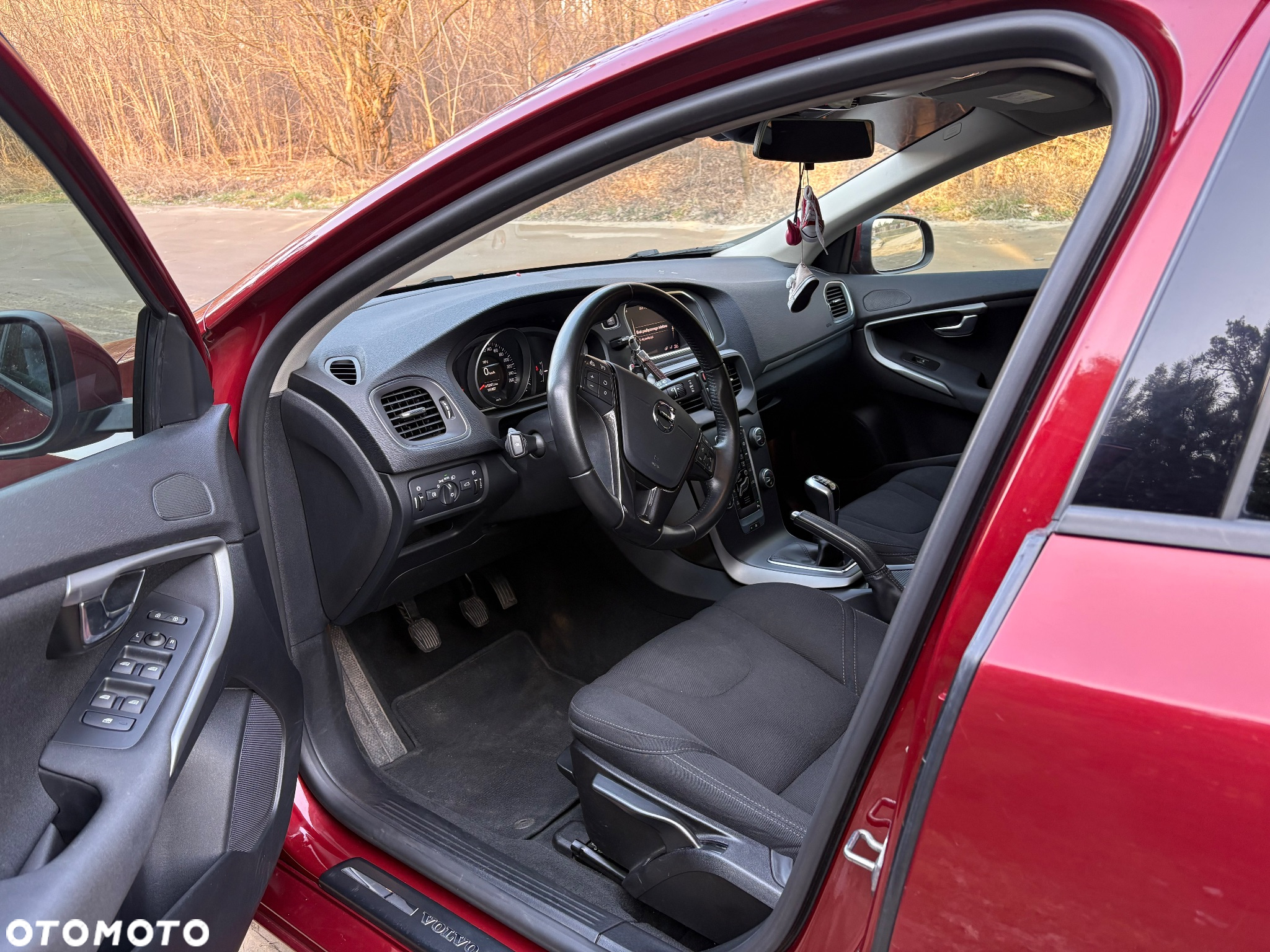 Volvo V40 T2 Drive-E Kinetic - 11