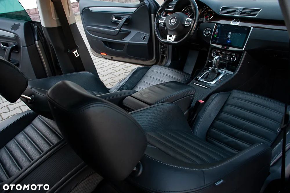 Volkswagen Passat CC - 24