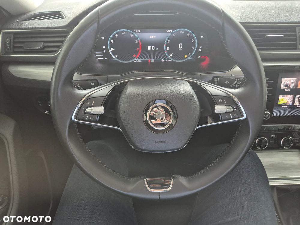 Skoda Superb 1.5 TSI Ambition - 24