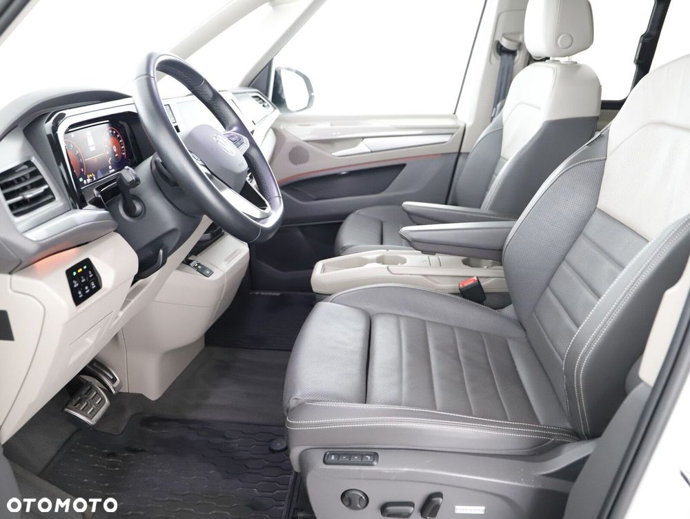 Volkswagen Multivan - 9