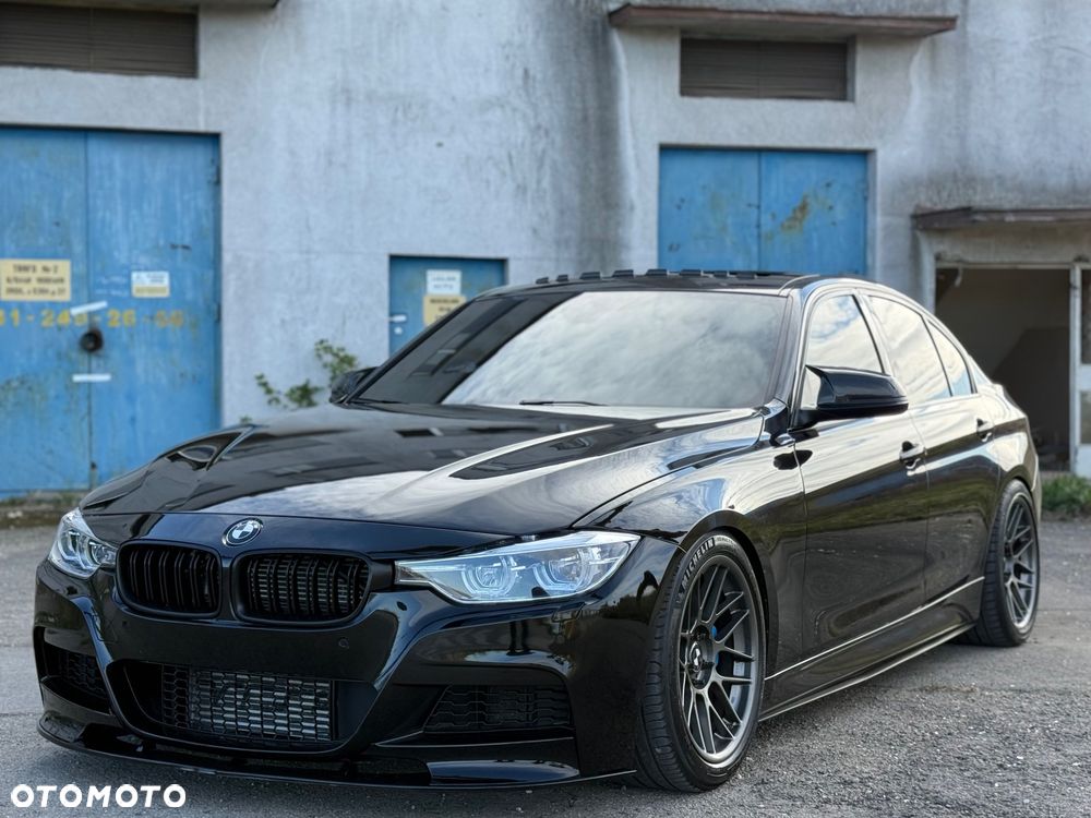 BMW Seria 3 335i - 33
