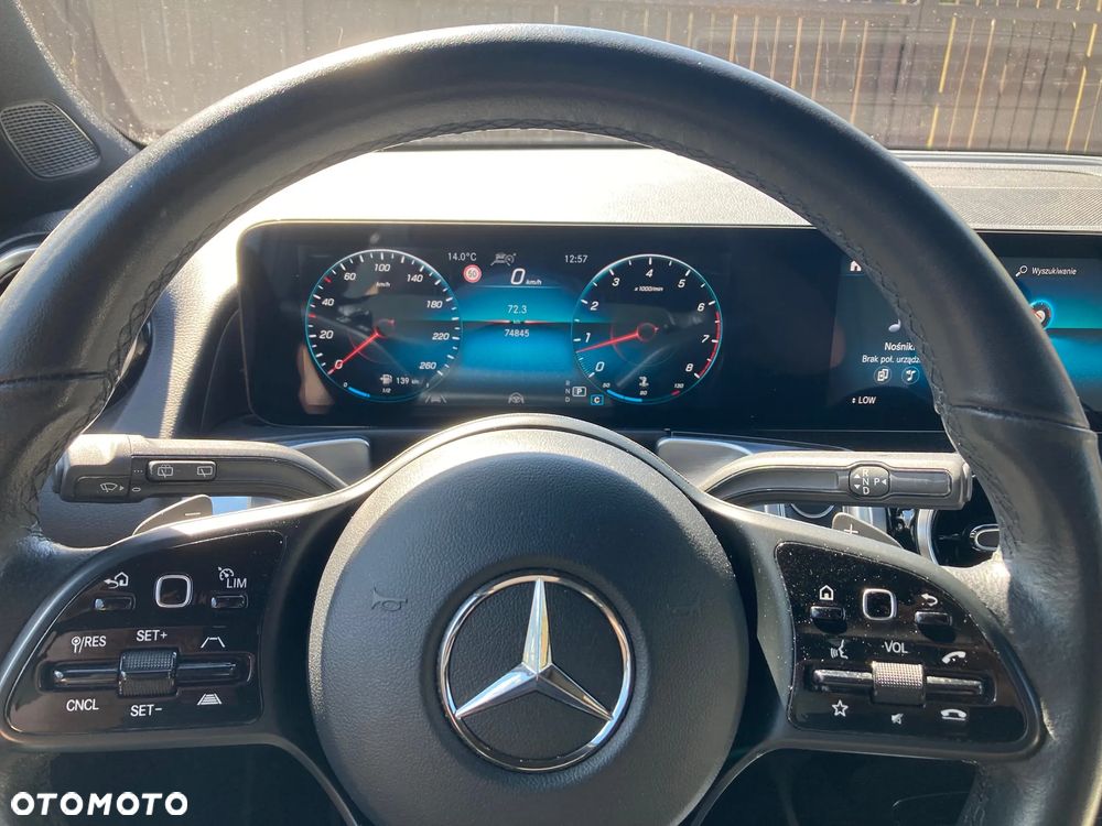 Mercedes-Benz GLB 250 8G-DCT - 12