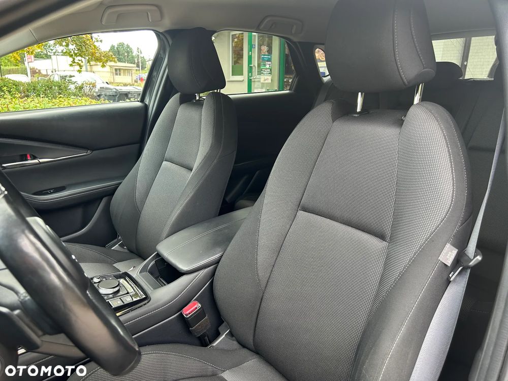 Mazda CX-30 2.0 mHEV Hikari 2WD - 11