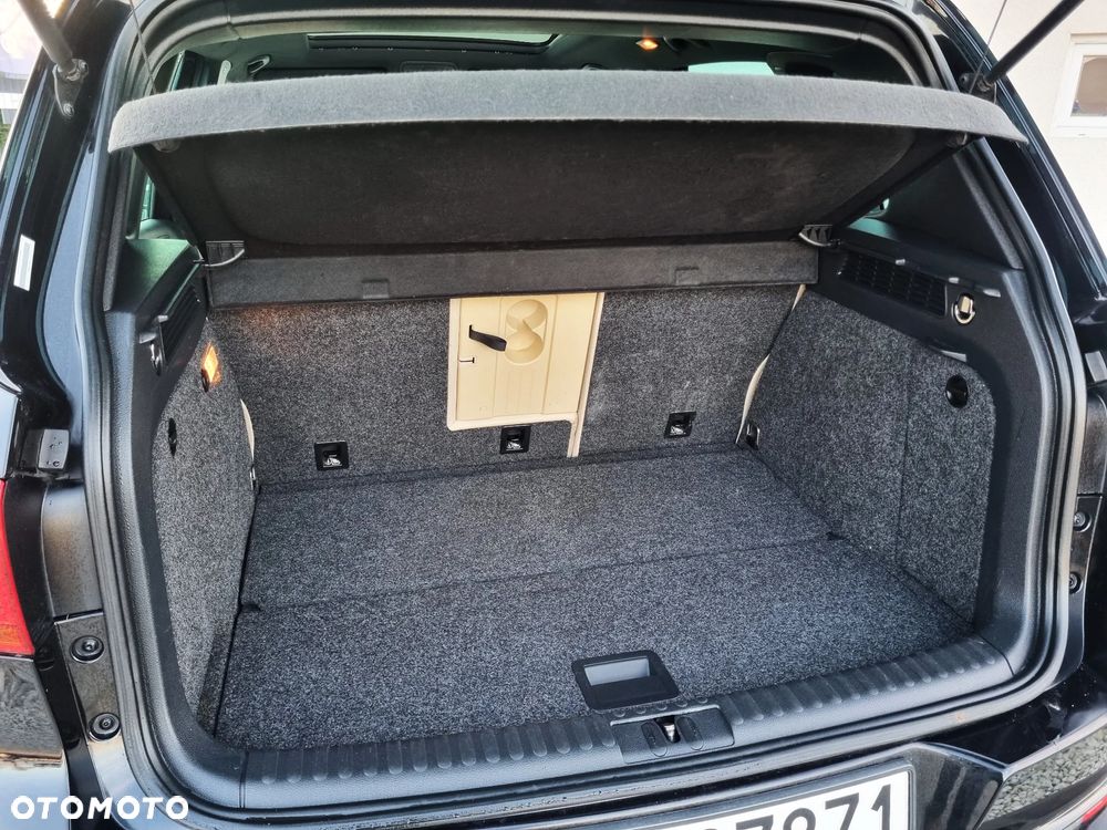 Volkswagen Tiguan - 15