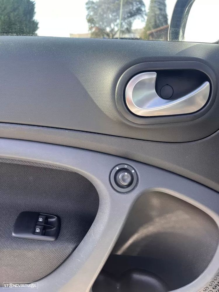 Smart ForTwo Coupé - 11