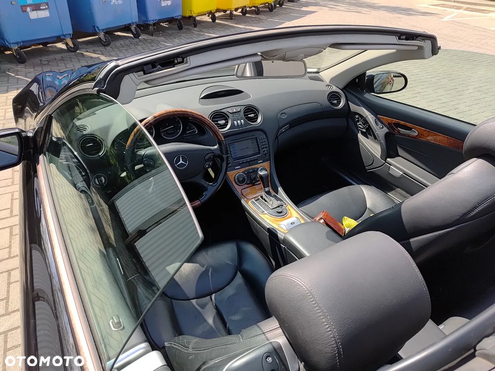 Mercedes-Benz SL 500 7G-TRONIC - 13