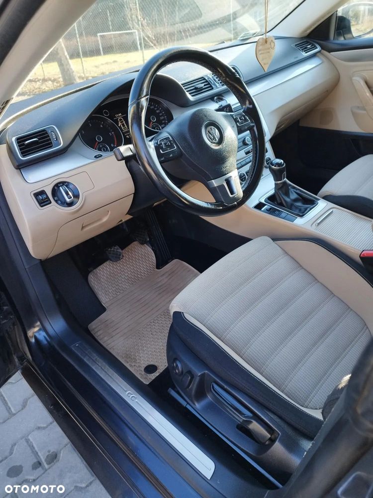 Volkswagen CC 2.0 TDI DPF BMT - 38