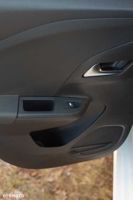 Opel Corsa 1.2 Edition Business Pack S&S - 34