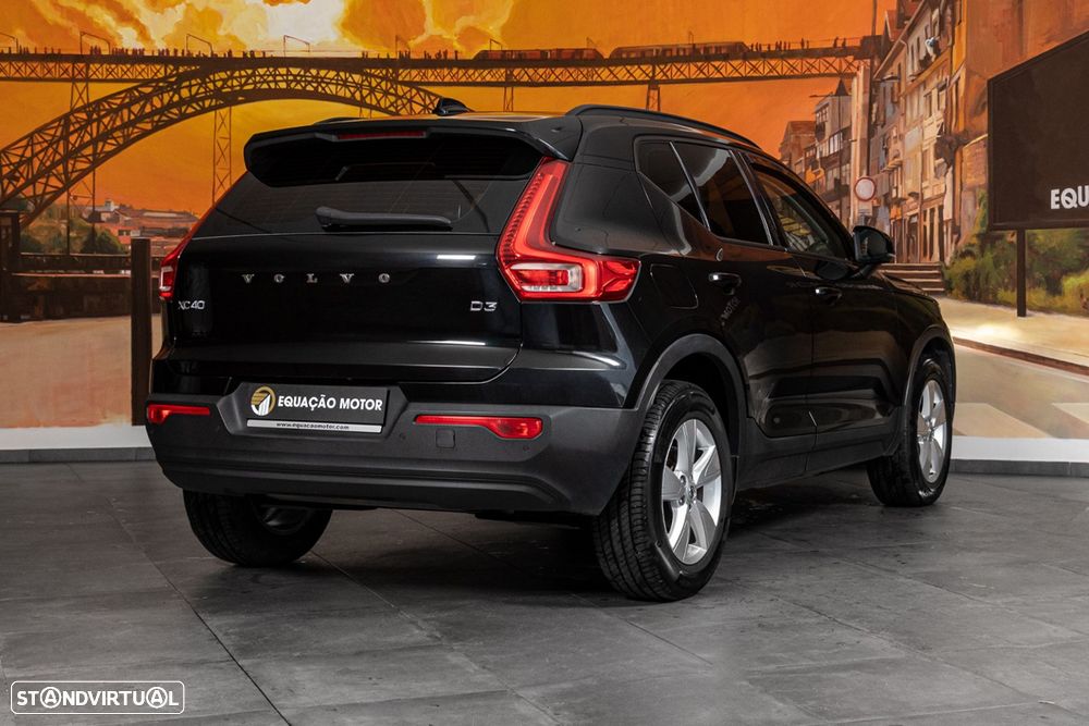 Volvo XC 40 2.0 D3 Momentum Core - 3