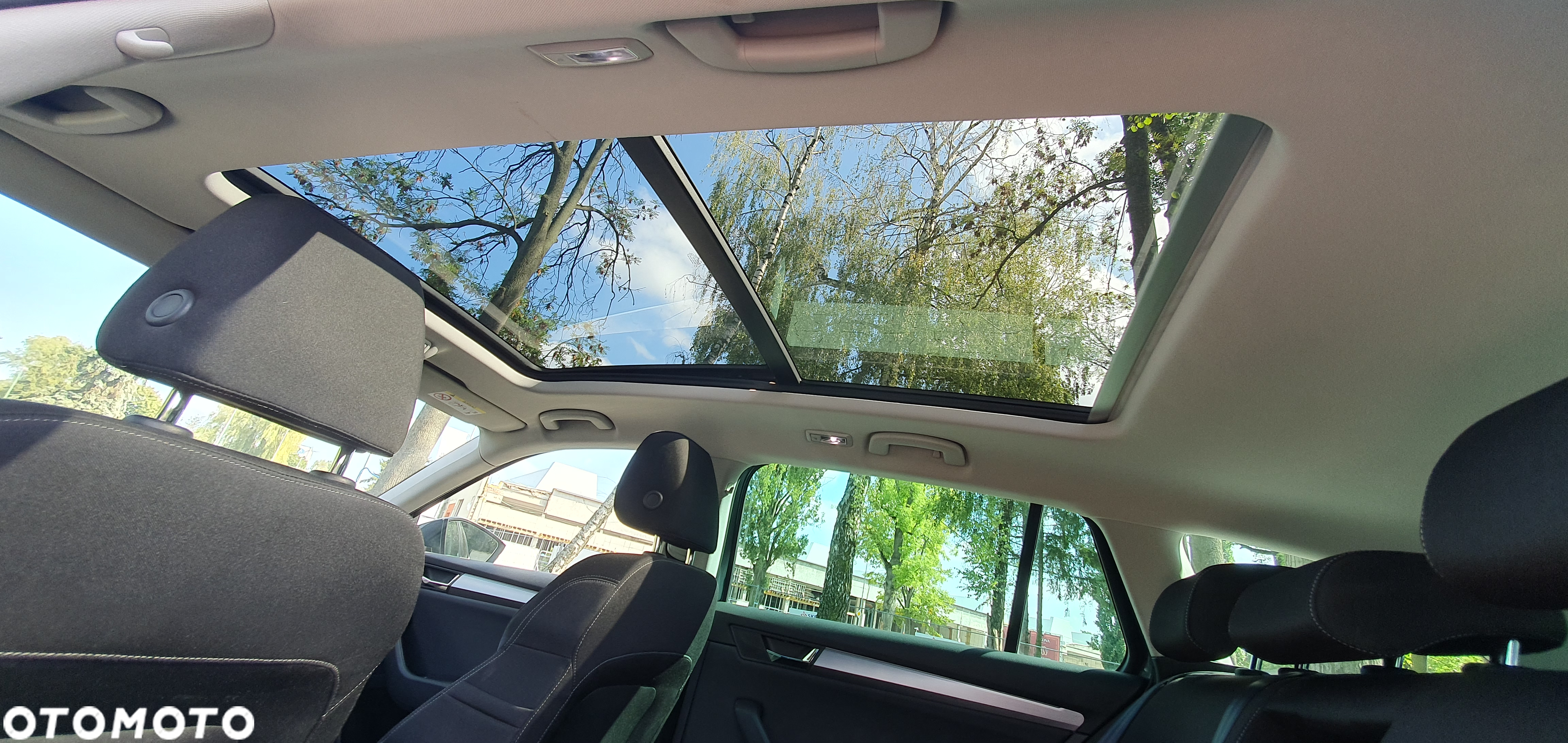Skoda Superb 1.6 TDI Style DSG - 37
