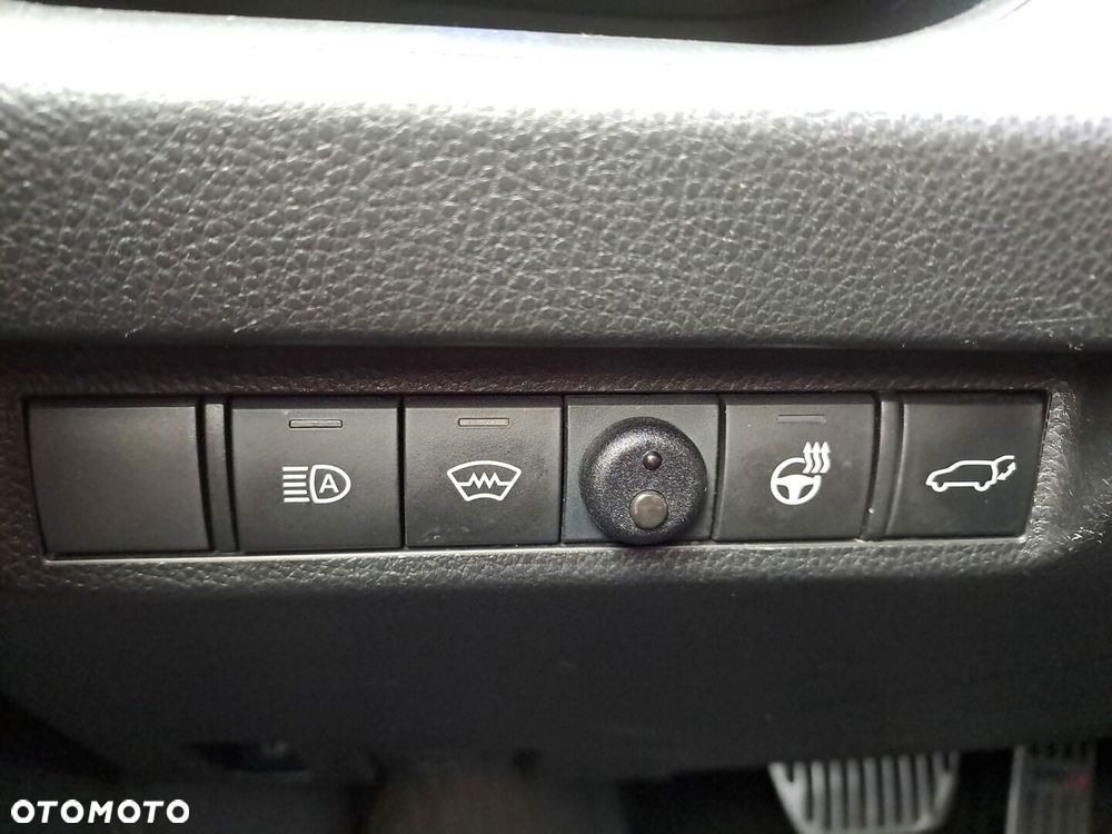 Toyota RAV4 2.5 Hybrid Selection 4x2 - 14