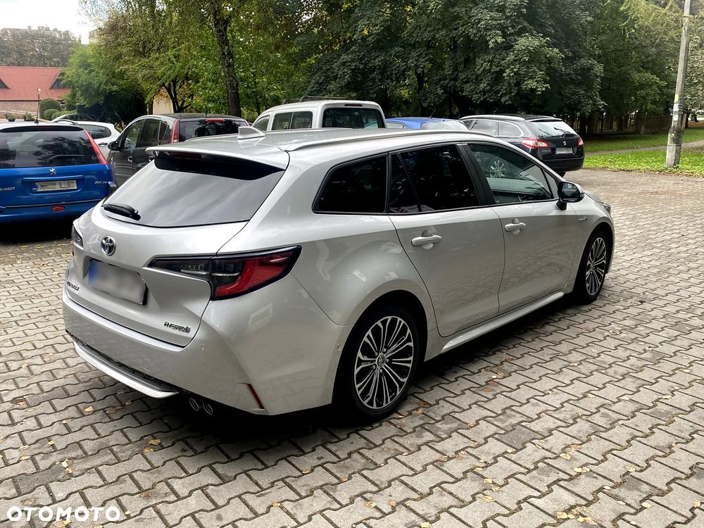 Toyota Corolla 2.0 Hybrid Comfort - 6