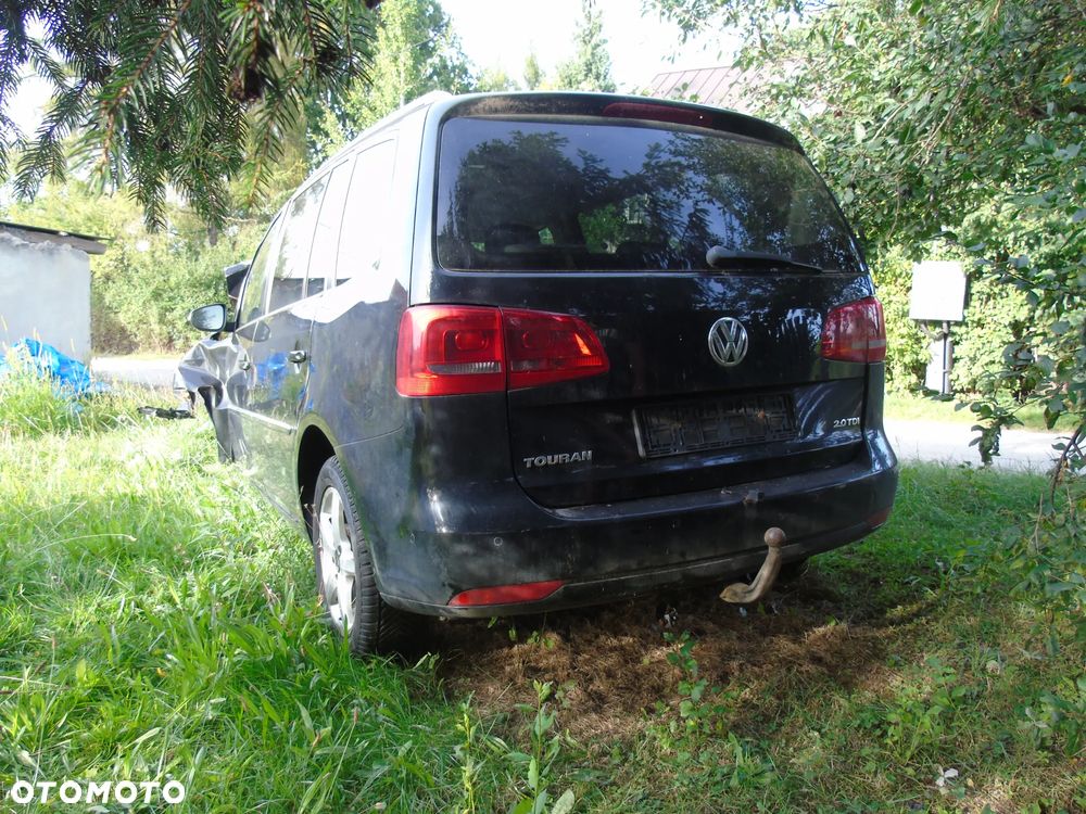 Volkswagen Touran 2.0 TDI DPF Comfortline - 6
