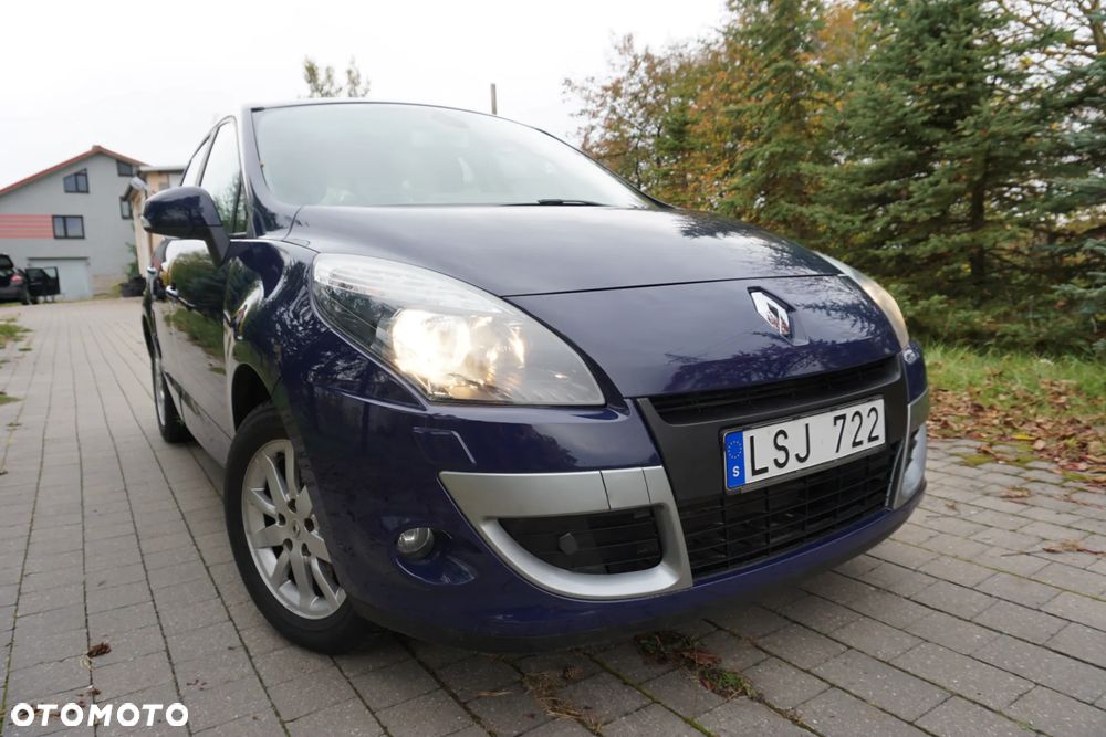 Renault Scenic 1.6 16V 110 Expression - 11