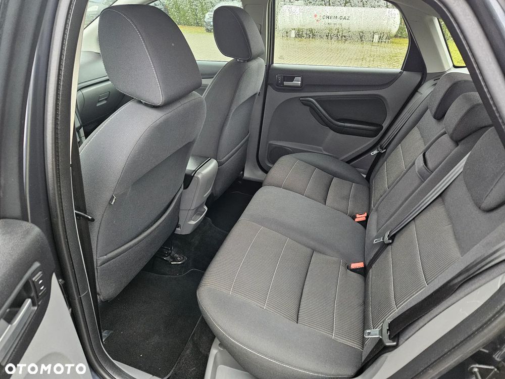 Ford Focus 1.8 Titanium - 26