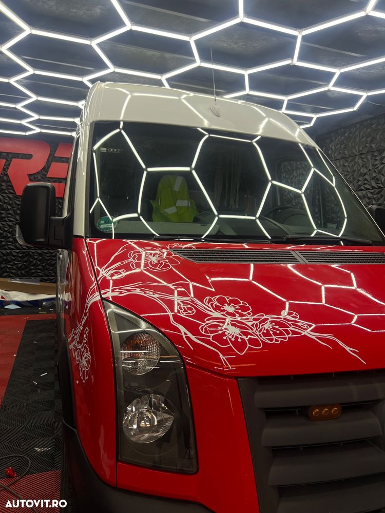 Volkswagen Crafter - 5