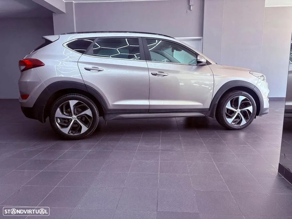 Hyundai Tucson 1.7 CRDi Premium DCT - 38
