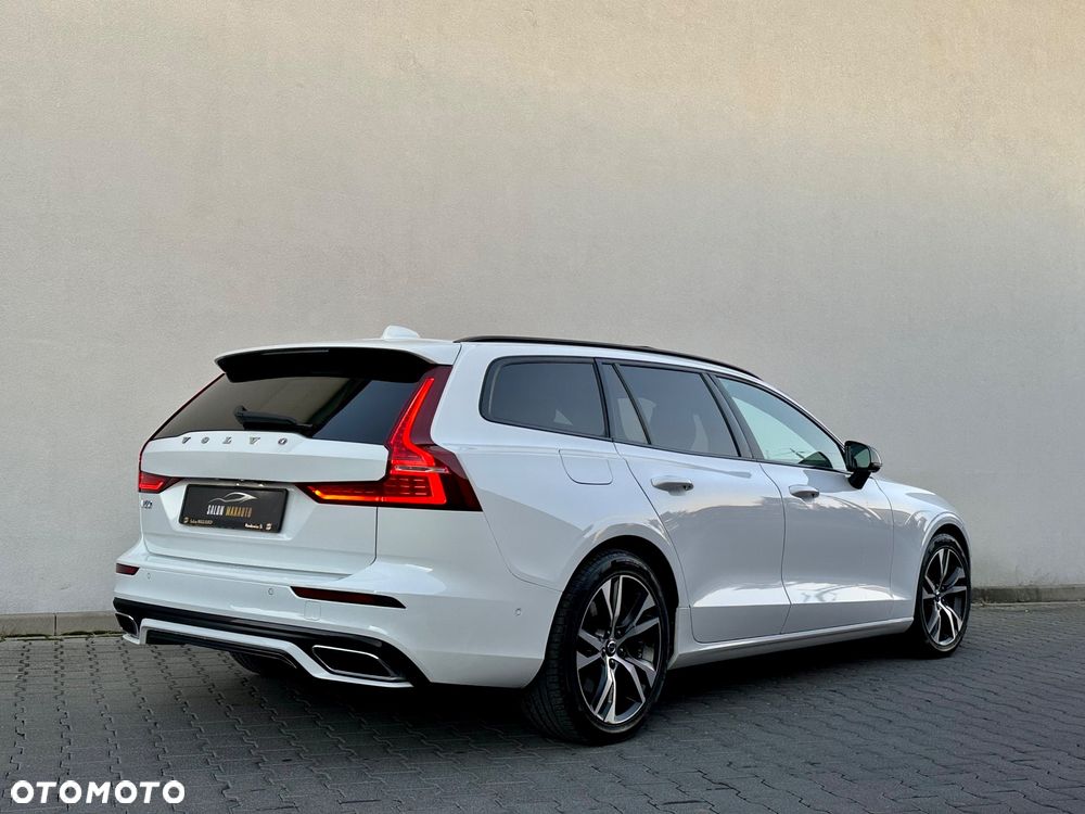 Volvo V60 T6 AWD Recharge Geartronic RDesign - 13