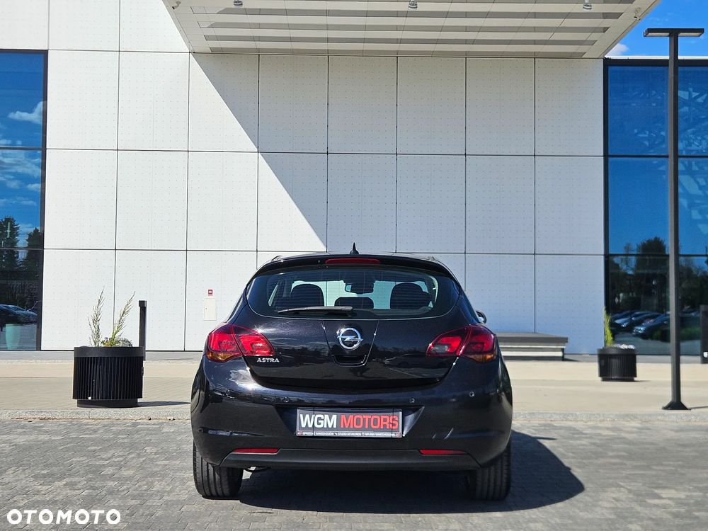 Opel Astra 1.6 Cosmo - 8