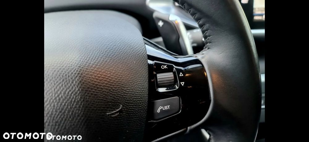 Peugeot 308 BlueHDi FAP 130 EAT8 Stop & Start GT Pack - 33