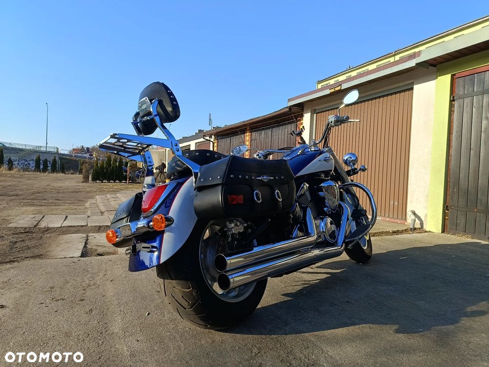 Suzuki Boulevard - 4