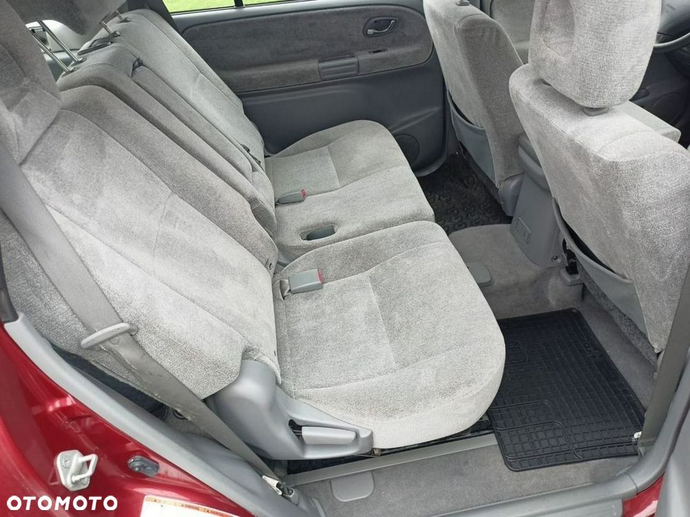 Suzuki XL7 - 19