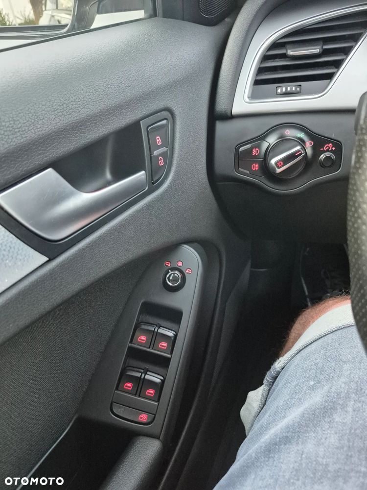 Audi A4 Avant 2.0 TFSI Ambition - 28