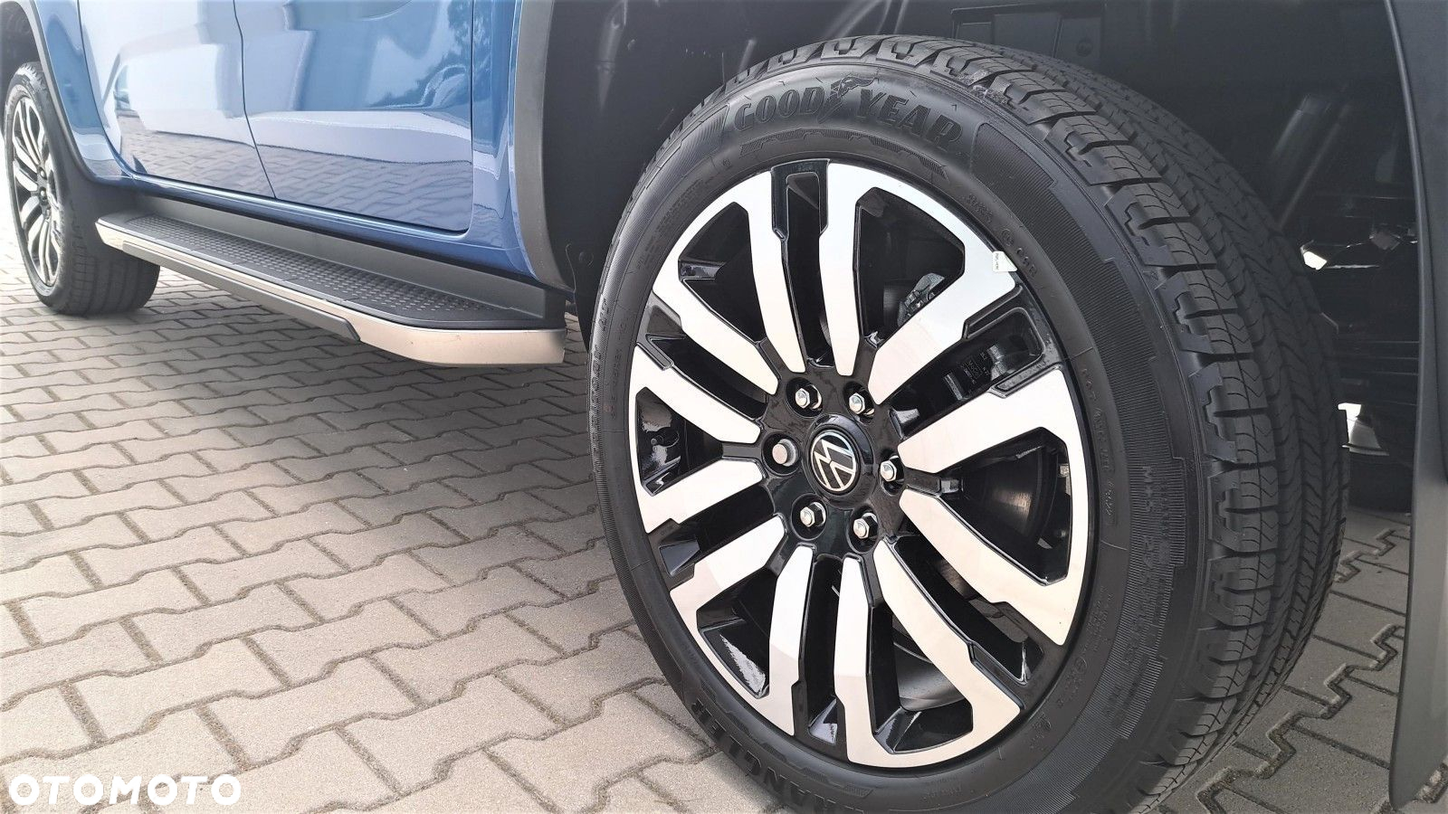 Volkswagen Amarok - 25