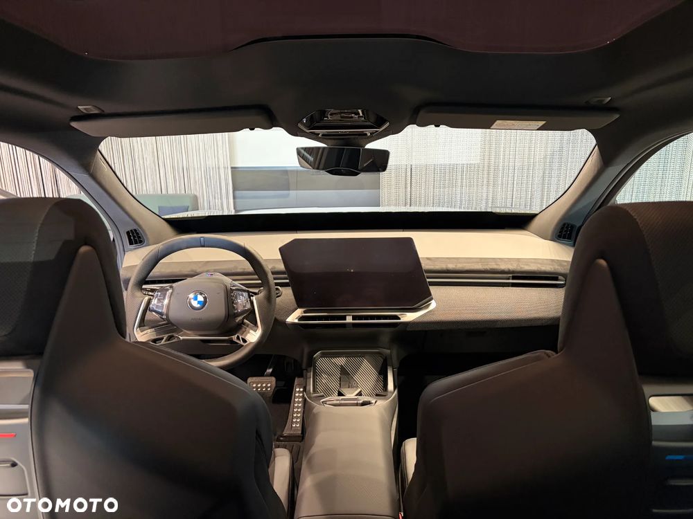 BMW iX3 50 xDrive 113.4kWh - 21