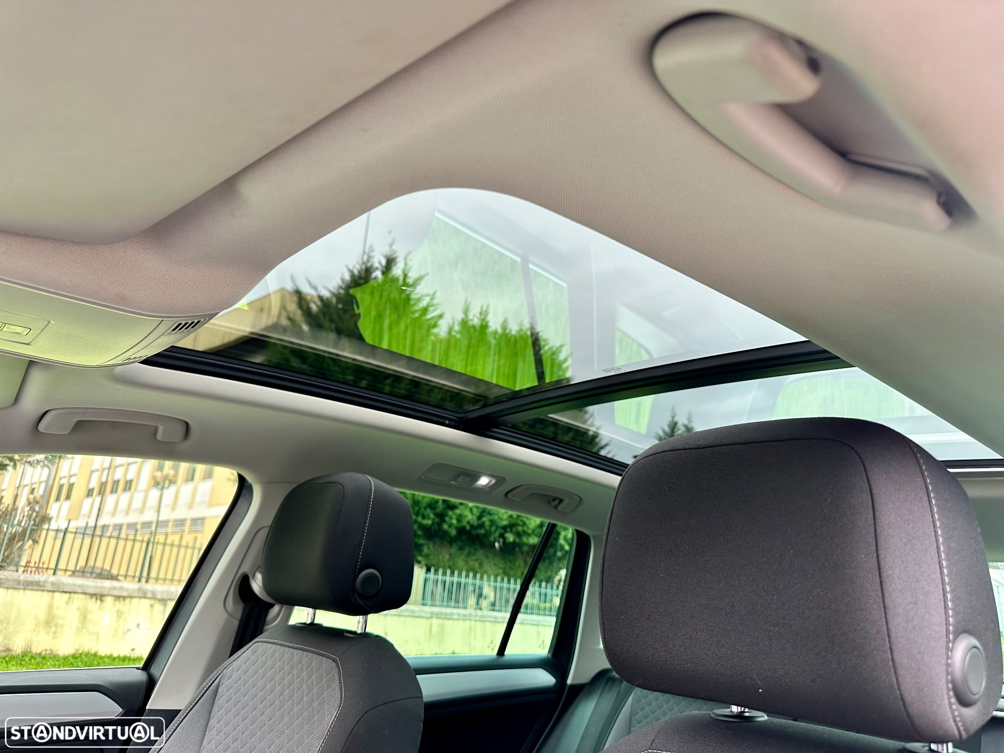VW Tiguan 1.6 TDI Confortline - 21