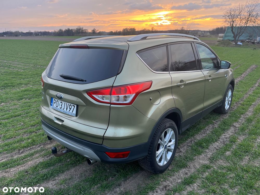 Ford Kuga 2.0 TDCi 2x4 SYNC - 4