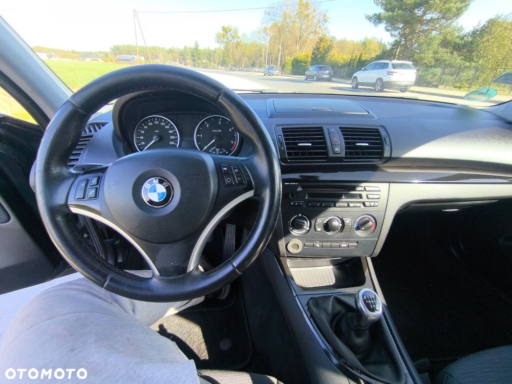 BMW Seria 1 - 18