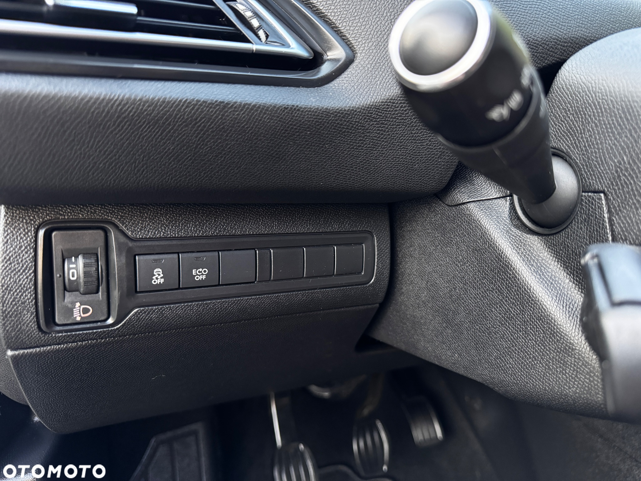 Peugeot 308 SW 110 e-THP Stop & Start Active - 19
