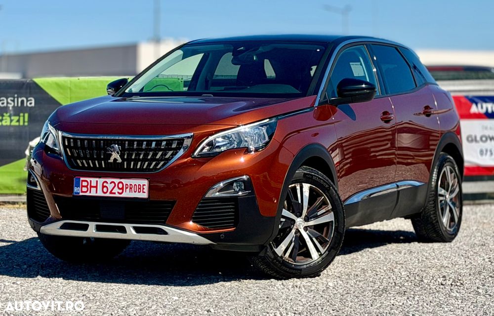 Peugeot 3008 1.2 PureTech Turbo S&S Allure - 4