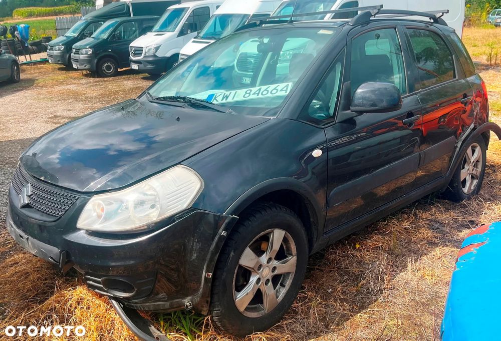 Suzuki SX4 - 5