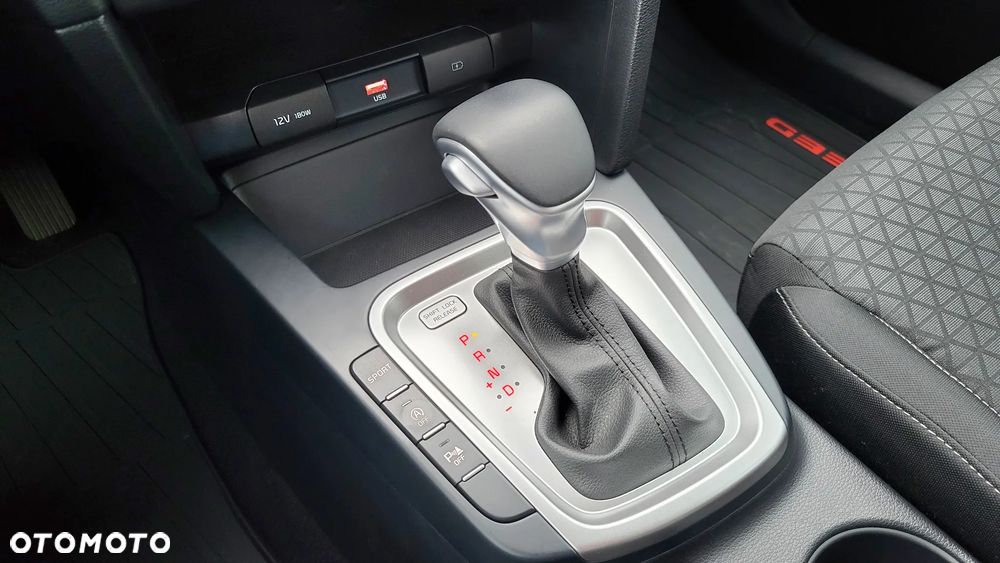 Kia Ceed 1.4 T-GDI M DCT - 19