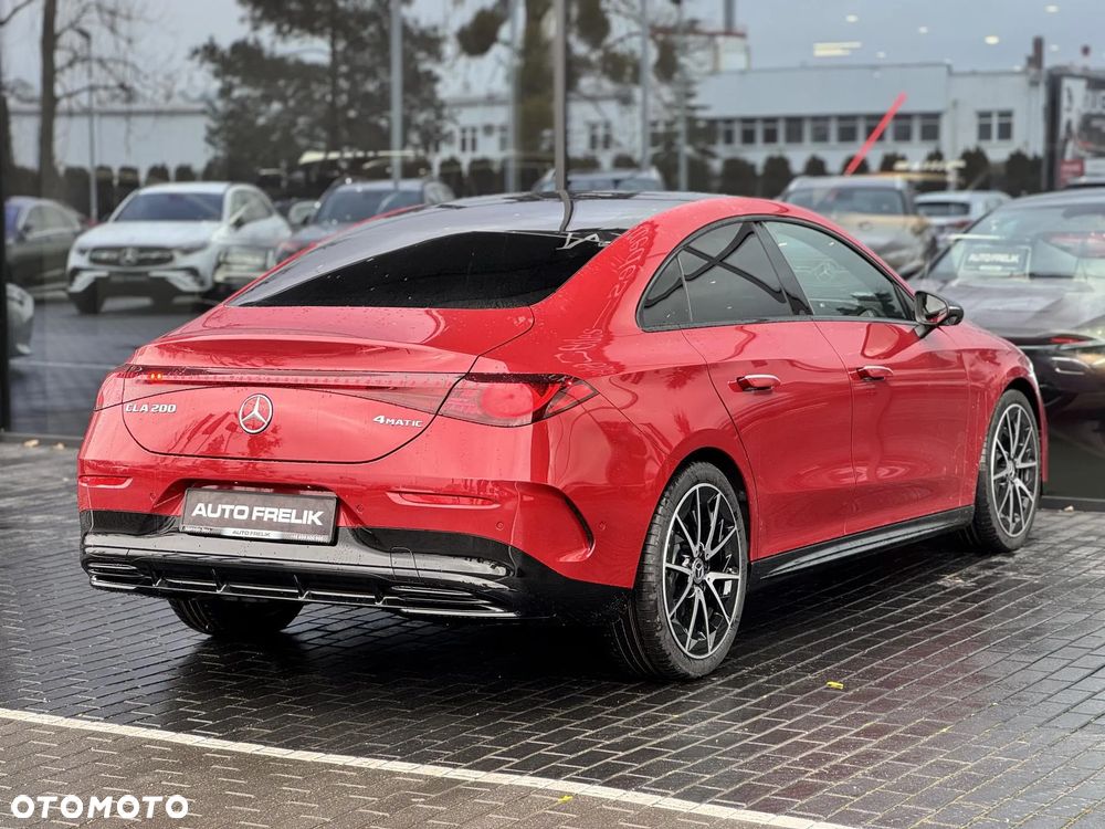 Mercedes-Benz CLA 200 mHEV 4-Matic 8G-DCT - 9