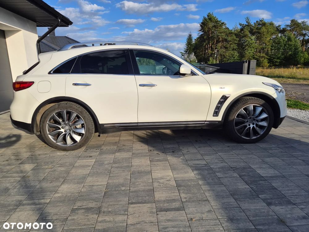 Infiniti FX FX30d S Premium - 6