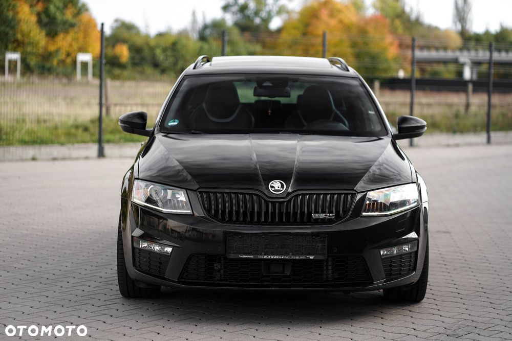 Skoda Octavia 2.0 TDI RS DSG - 3