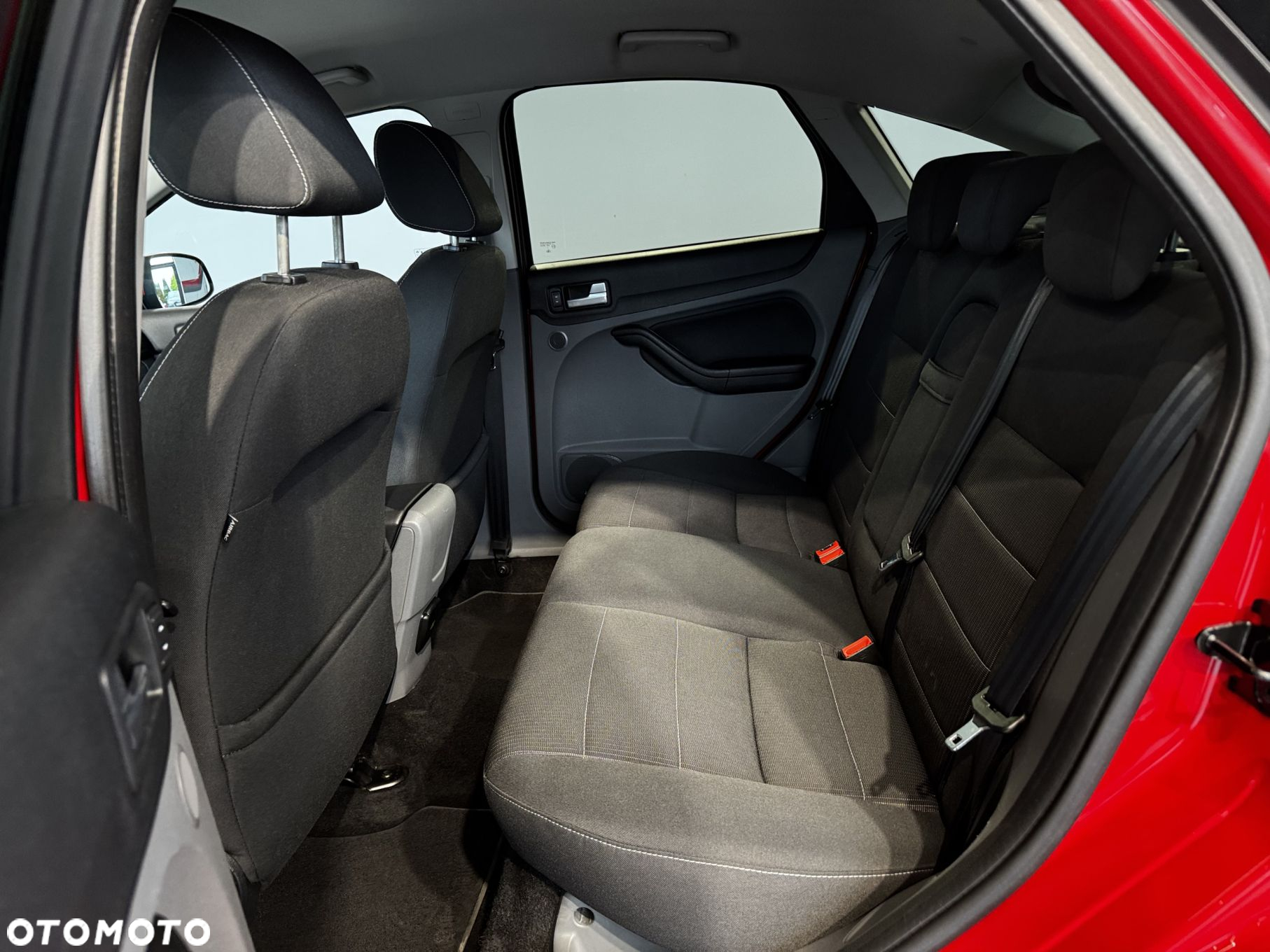 Ford Focus - 11