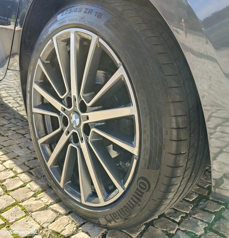 BMW 216 Gran Tourer d 7L Line Luxury Auto - 4