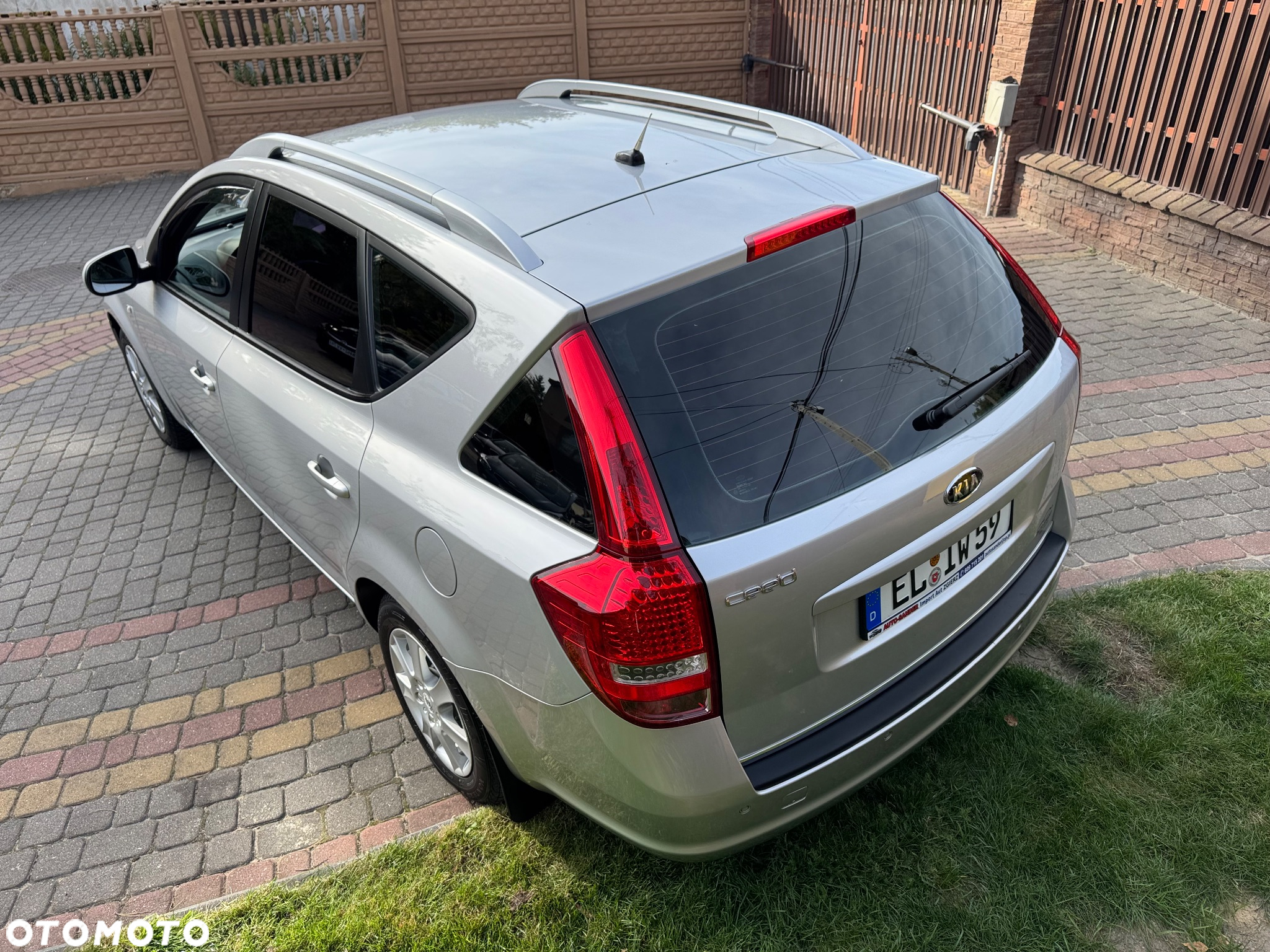 Kia Ceed 1.4 CVVT Attract Plus - 9