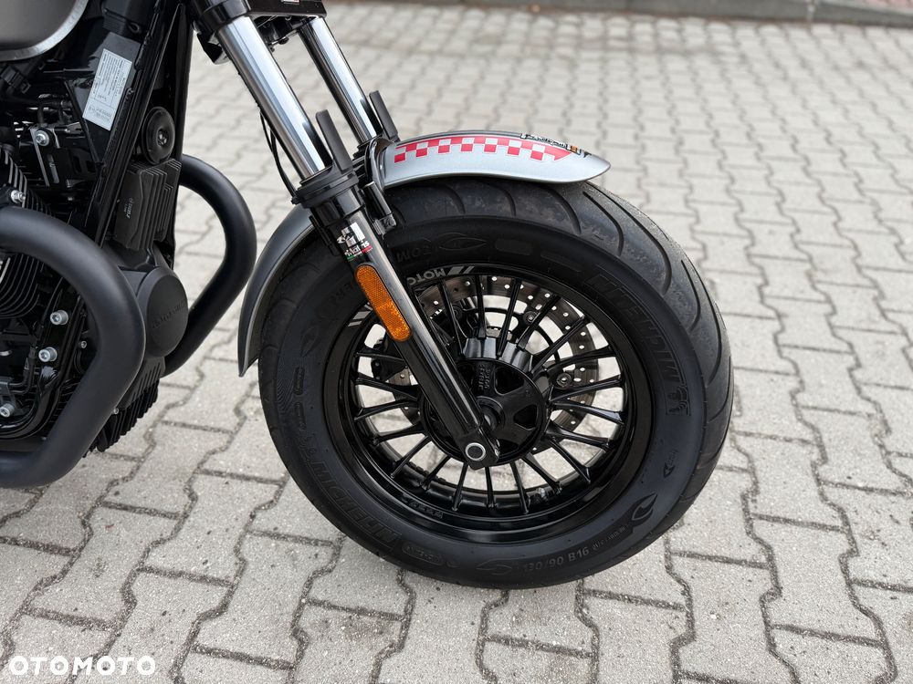 Moto Guzzi V9 - 5