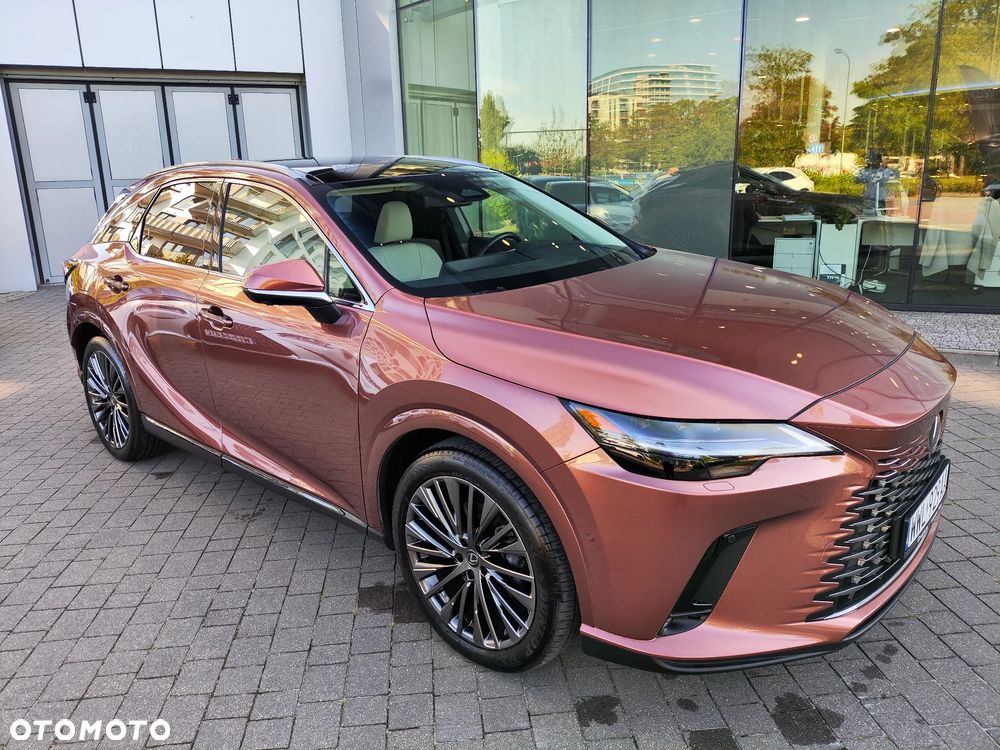 Lexus RX 450h+ Omotenashi - 6