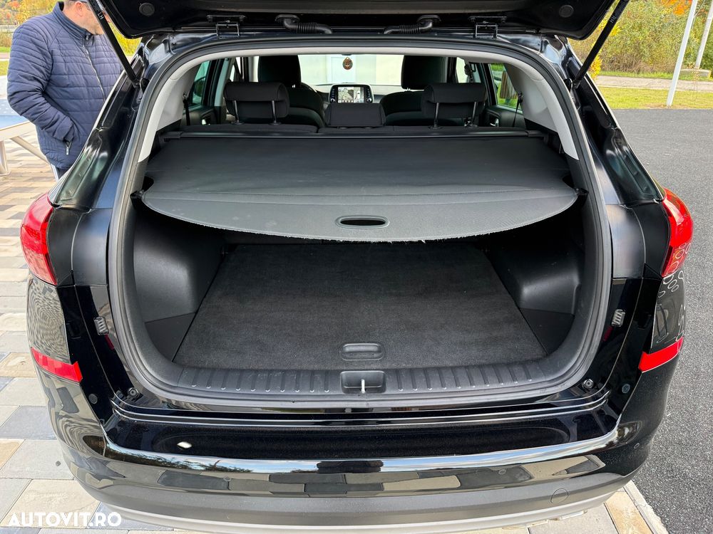 Hyundai Tucson - 12