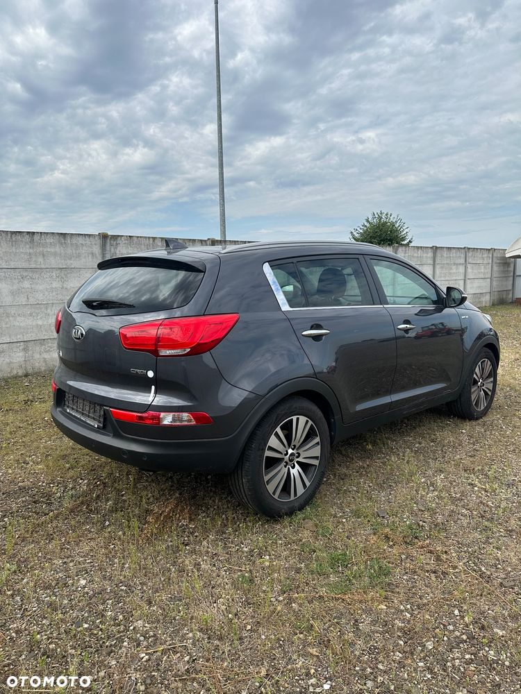 Kia Sportage 2.0 CRDI S - 4