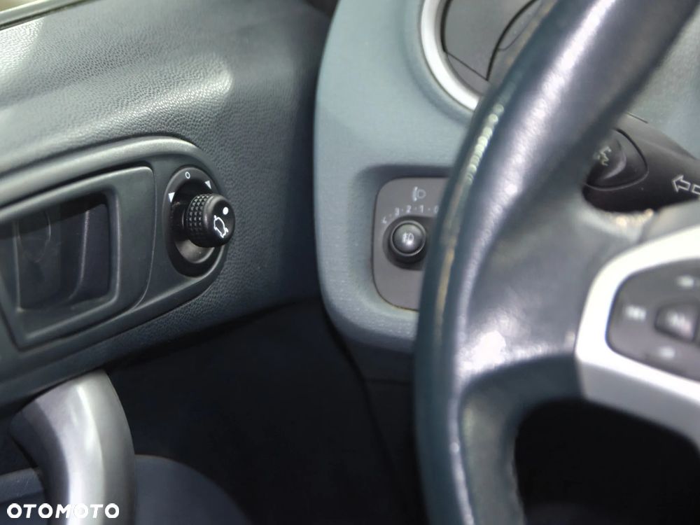 Ford Fiesta 1.25 SYNC Edition - 23