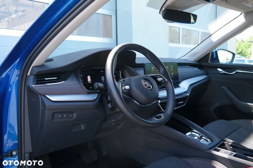 Skoda Octavia 2.0 TSI 4x4 Style DSG - 9
