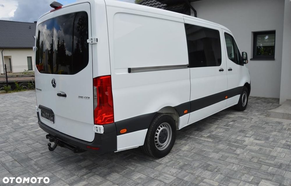 Mercedes-Benz Sprinter - 3